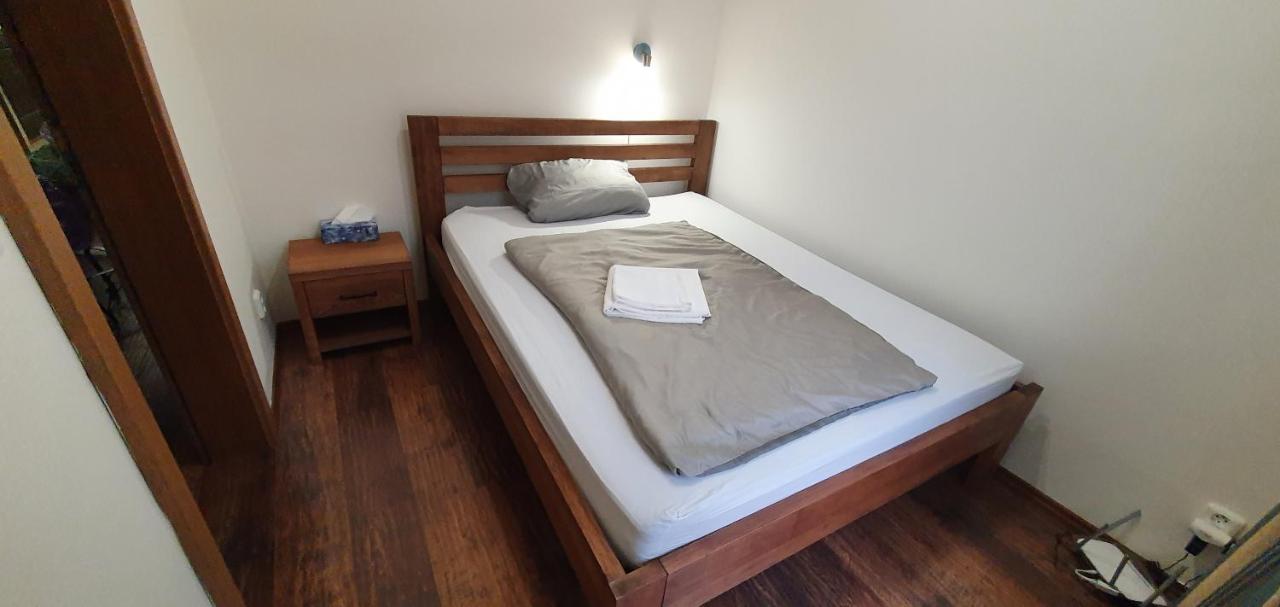 Apartmán 63m2 s balkonem v lázeňském centru Karlovy Vary Extérieur photo